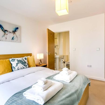 Guestready - Comfort By The Thames, W/ Balcony Λονδίνο Εξωτερικό φωτογραφία