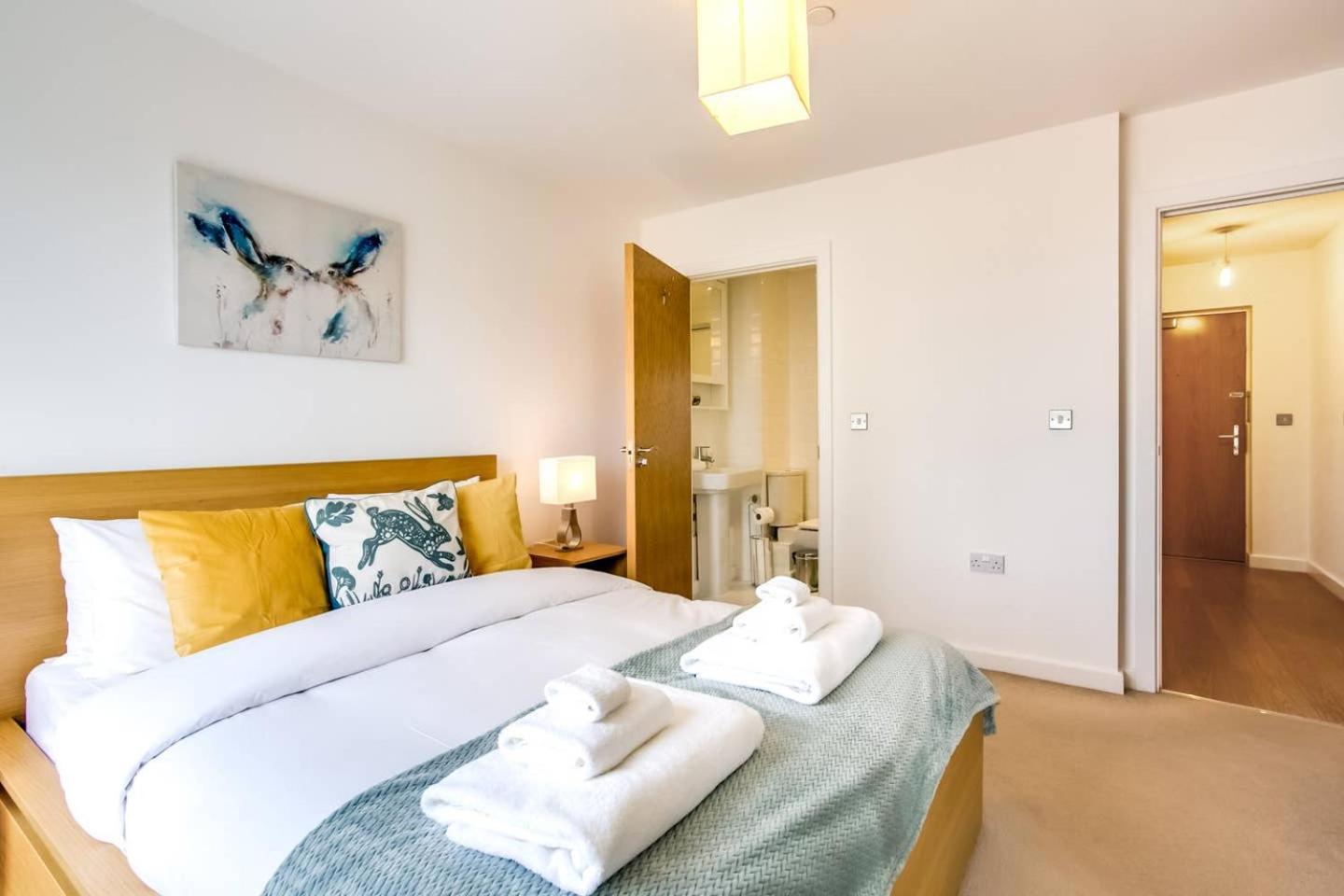 Guestready - Comfort By The Thames, W/ Balcony Λονδίνο Εξωτερικό φωτογραφία