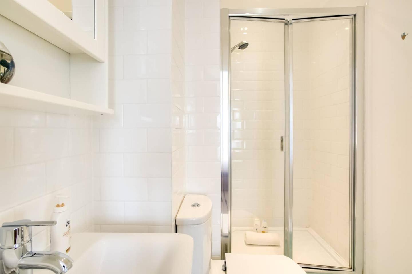 Guestready - Comfort By The Thames, W/ Balcony Λονδίνο Εξωτερικό φωτογραφία