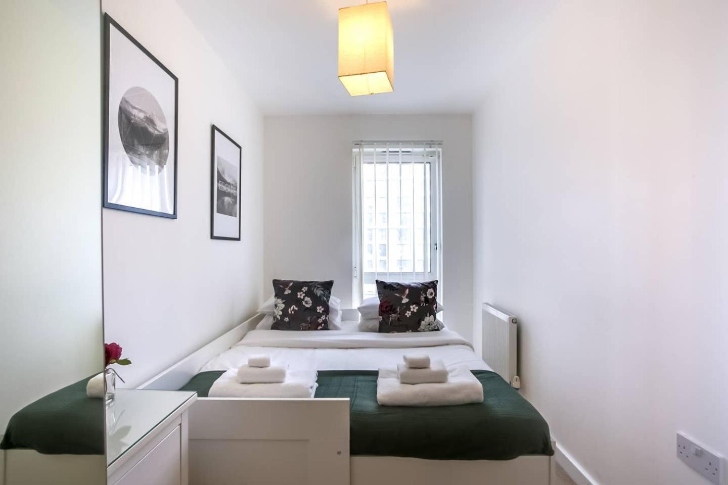 Guestready - Comfort By The Thames, W/ Balcony Λονδίνο Εξωτερικό φωτογραφία